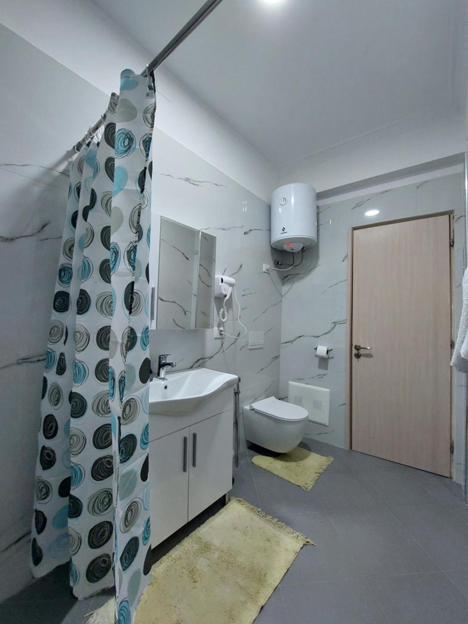 Godard Apartments Vlorë Exterior foto